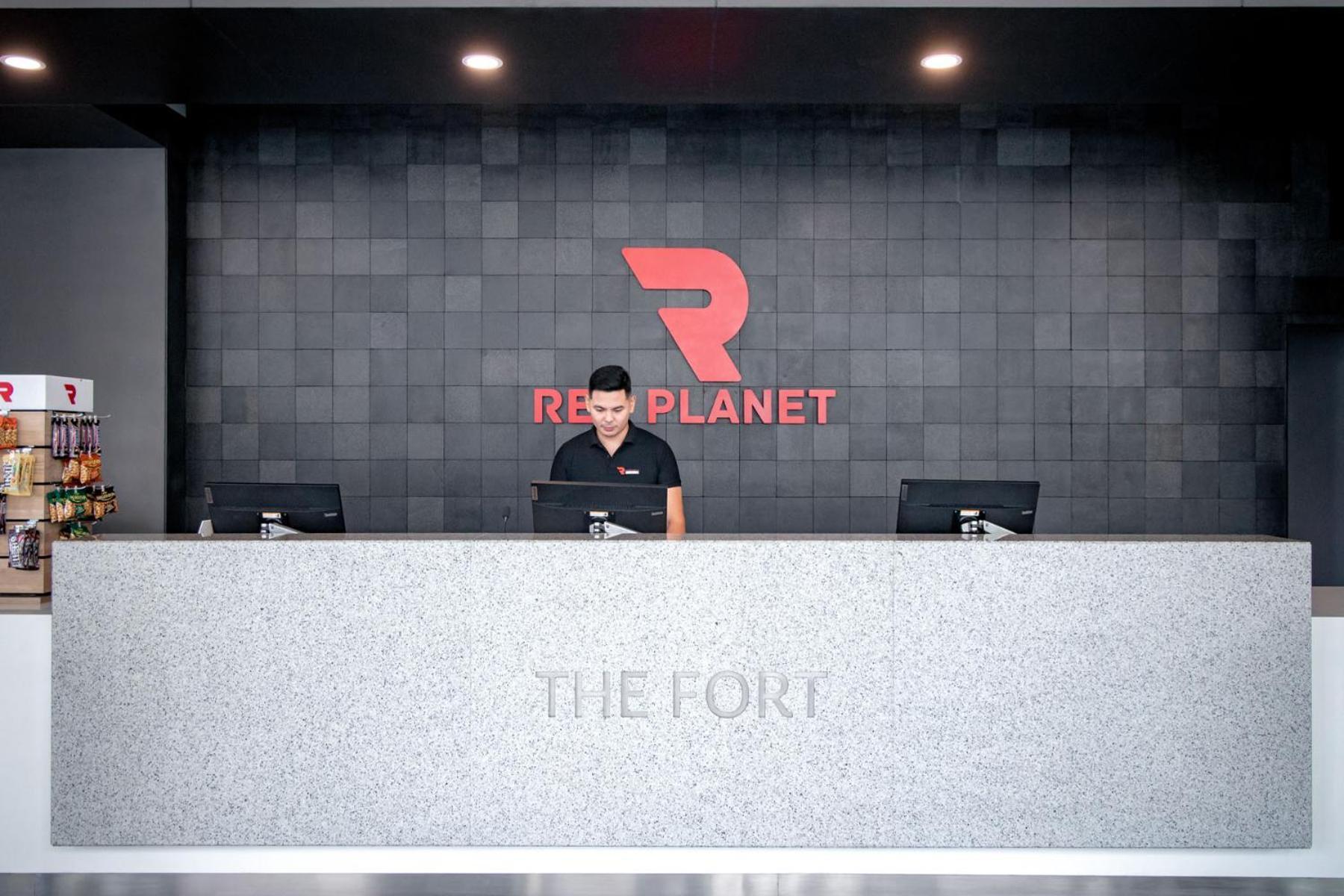 Red Planet Bgc The Fort タギッグ エクステリア 写真